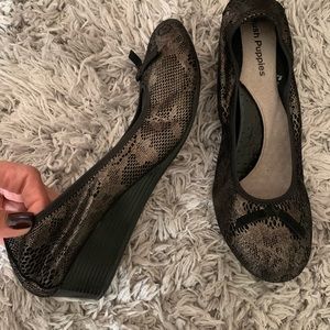 Hush puppies, like new